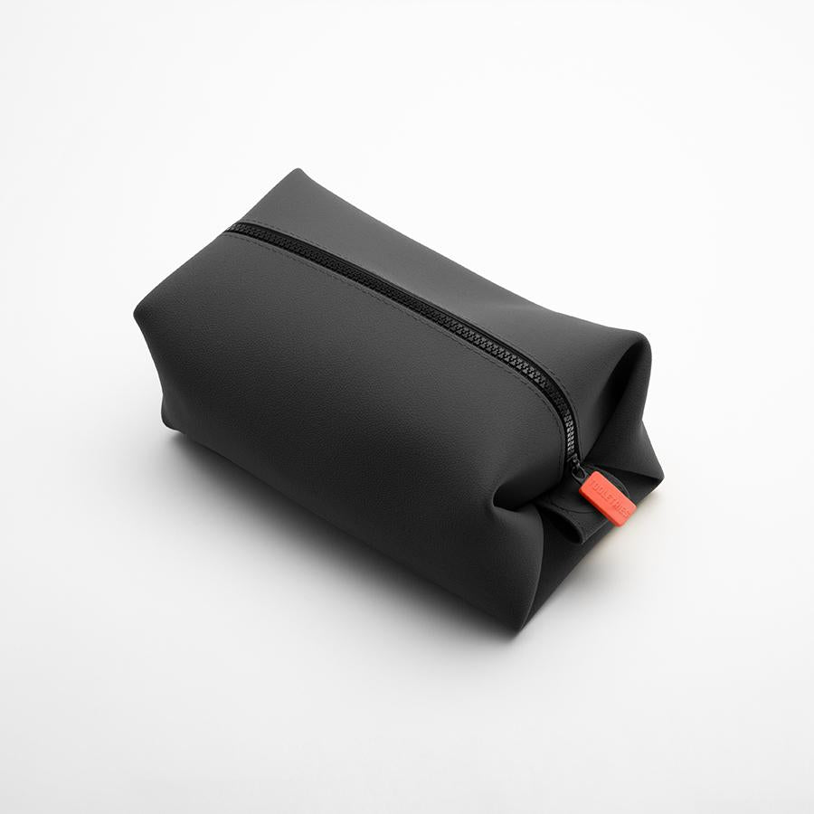 Balenciaga | Men Car Embossed Leather Toiletry Bag Black Unique